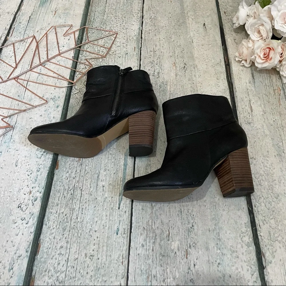 Quad Comfort 7.5 black ankle boots leather neutral minimalist Womens zipper - Picture 4 of 10